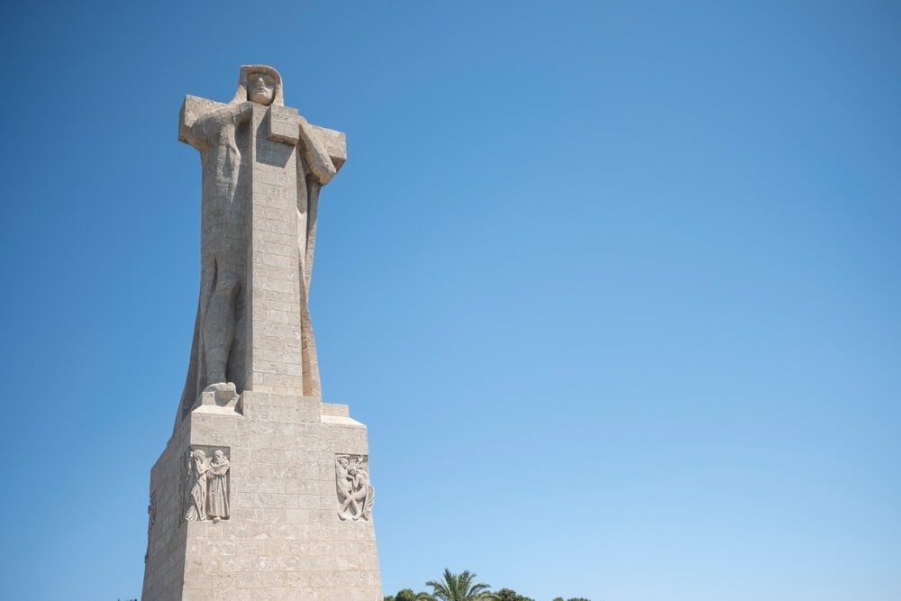 Denkmal in Huelva für Christoph Kolumbus, der offiziell als der Entdecker Amerikas gilt