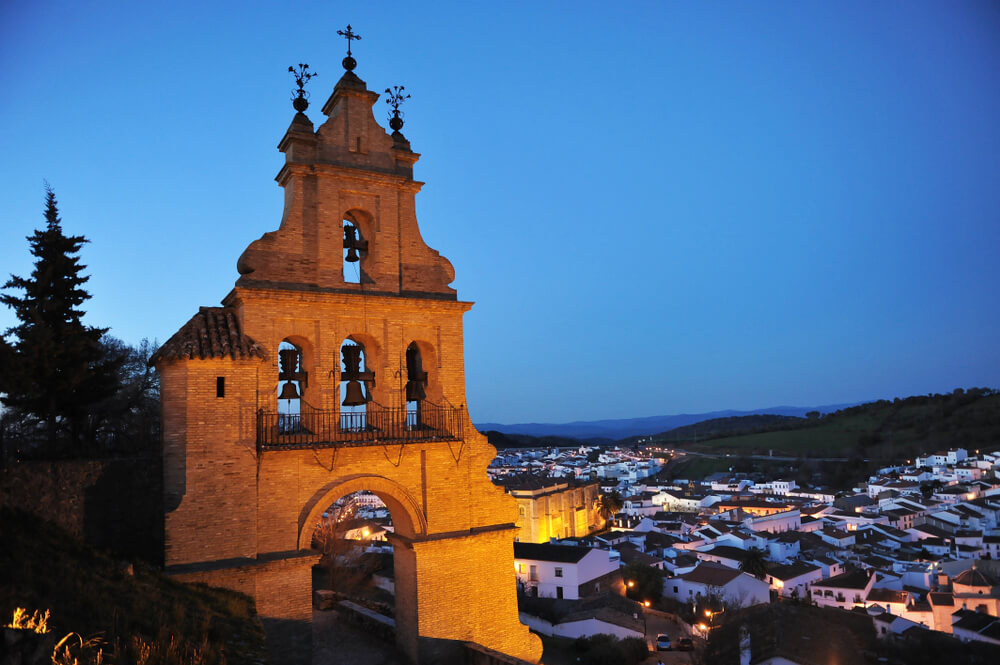 hotel la bobadilla sierra de lola