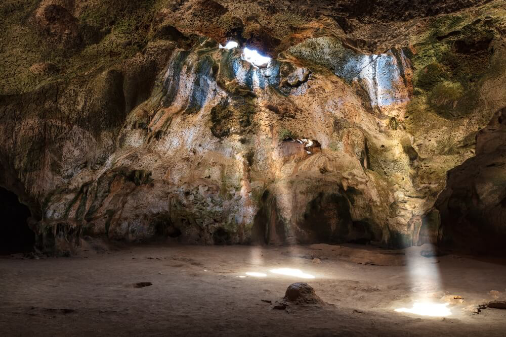 Die Quadiriki-Höhle, eine der beliebtesten Sehenswürdigkeiten auf Aruba