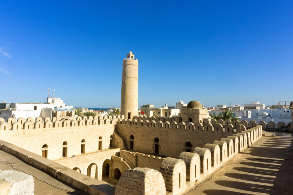 Attractions in Sousse: the Ribat and its watchtower overlooking the medina