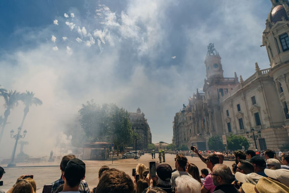 Las Fallas: crowds in Valencia’s Plaza del Ayuntamiento during the mascletá