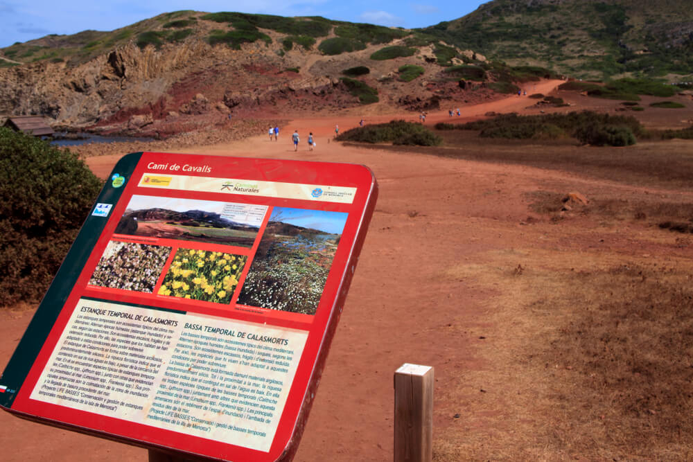 Hiking in Menorca: information panel on the Camí de Cavalls