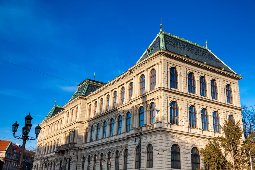 Das Kunstgewerbemuseum, eines der interessantesten Museen in Prag
