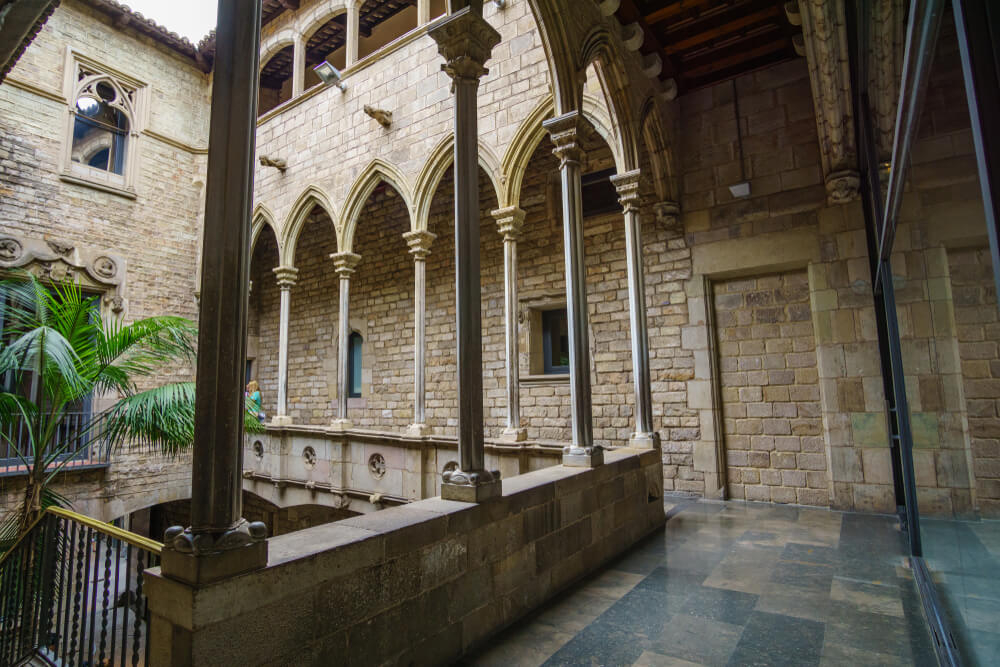 Picasso Museum: The inside courtyard of the Picasso Museum Barcelona