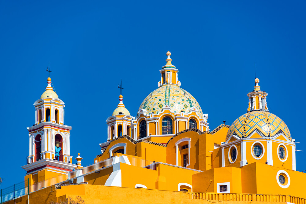 Villages in Mexico: Visit Cholula de Rivadavia.