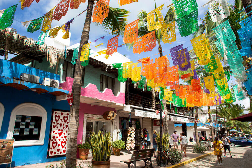A street view in Sayulita: A great excursion in the Riviera Nayarit