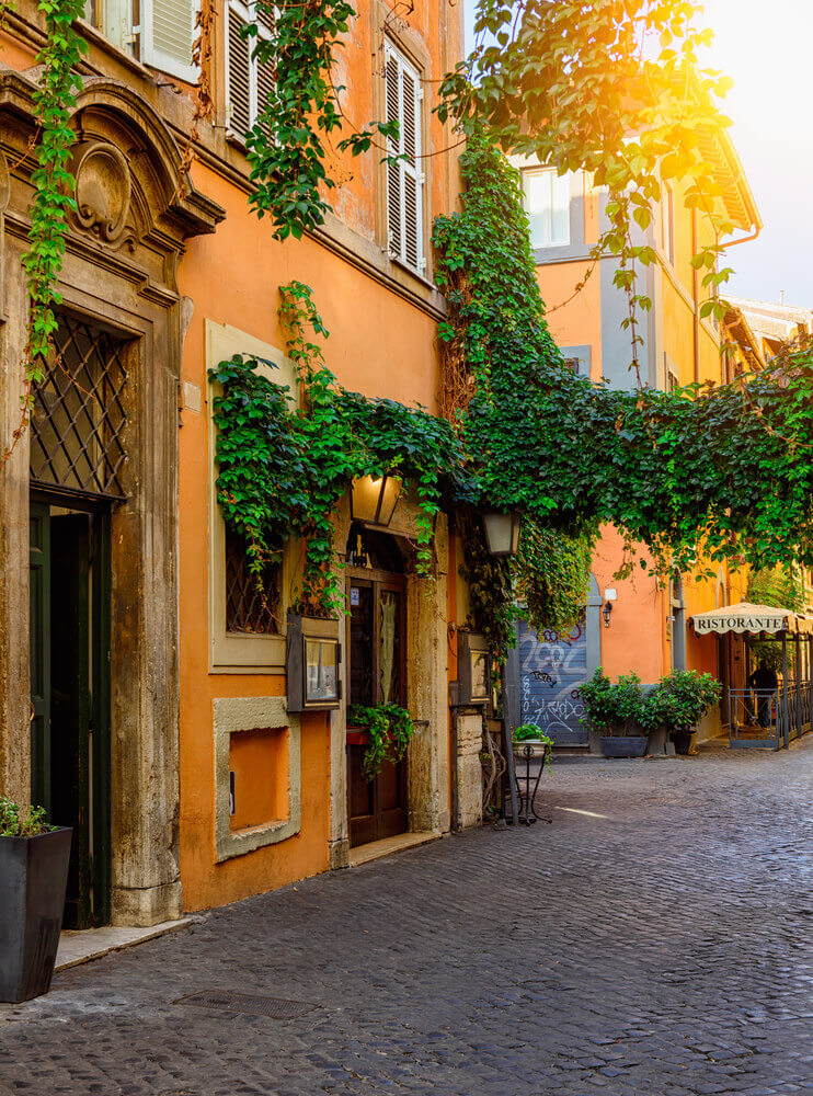 Rome in 3 days: Trastevere’s ochre-coloured houses and hanging ivory