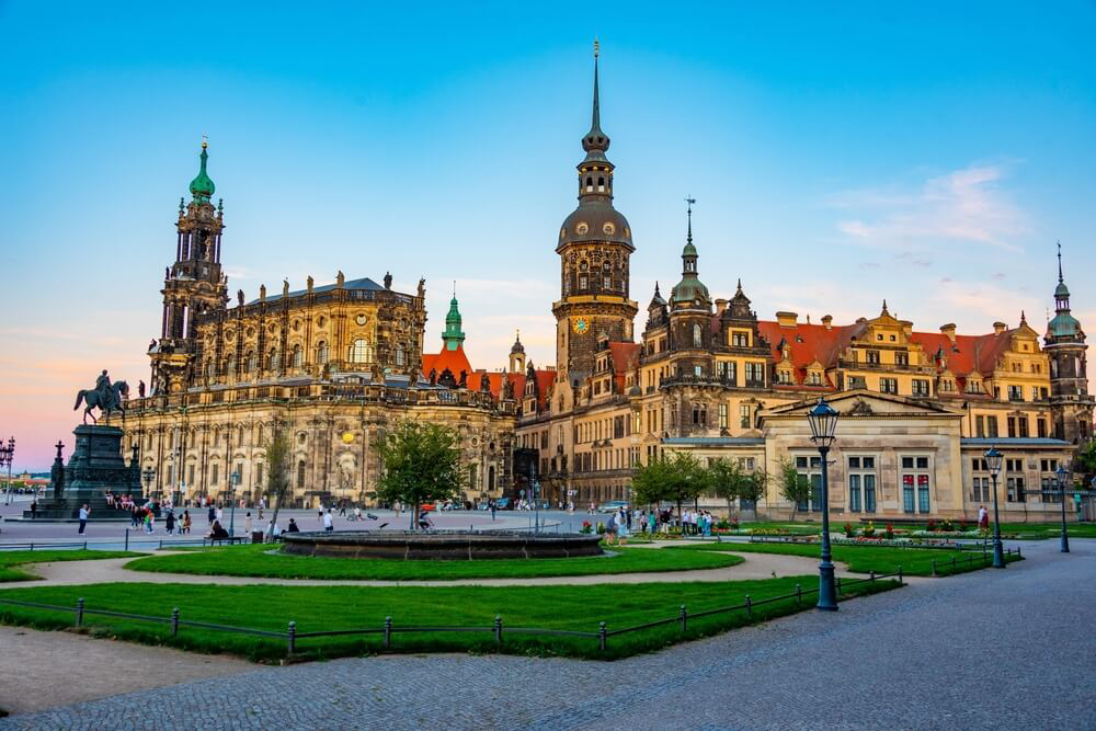 Things to do in Dresden: A view of Theaterplatz at dusk