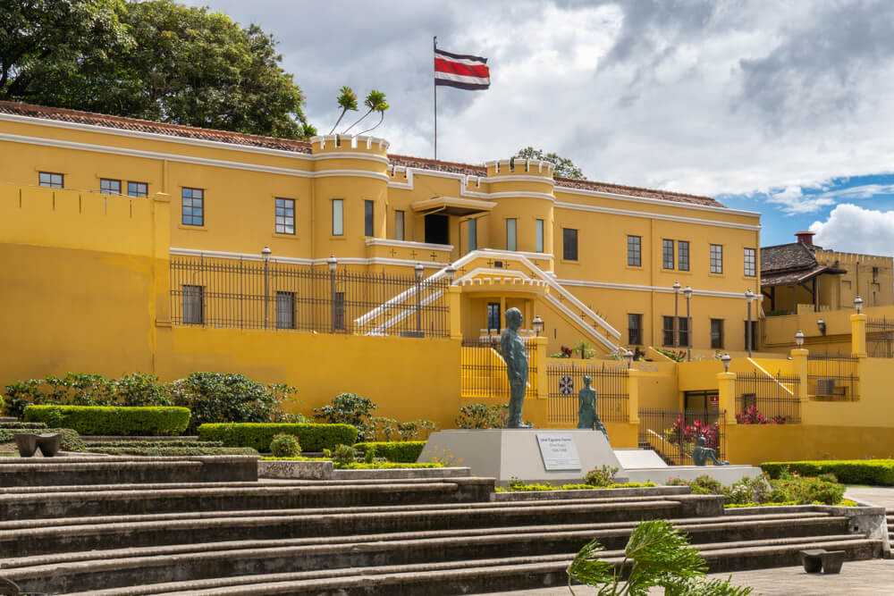 One of the best things to do in San José is visit Costa Rica’s National Museum.