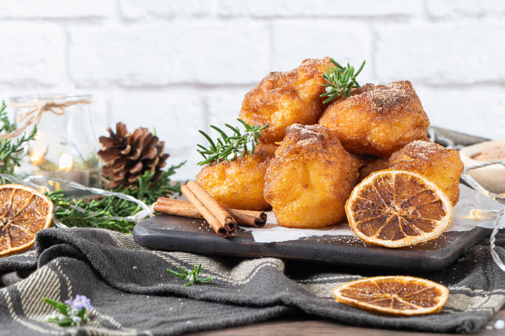 Weihnachtsgebäck aus aller Welt: portugiesische Sonhos de Natal.